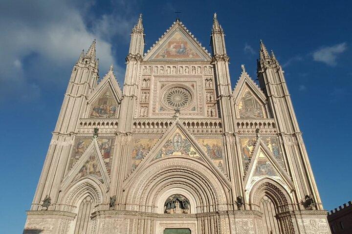 De Florence: Visite privée d'une journée à Assise et Orvieto