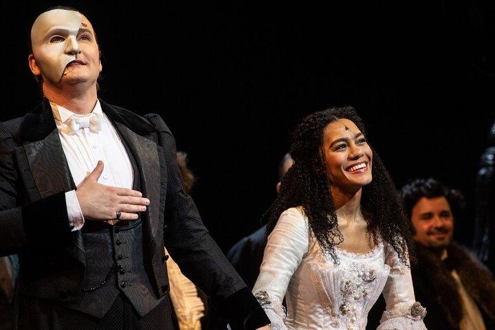 Londres fantasma de la ópera con dos platos pre-show Comida y bebida