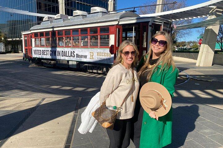 Uptown Eats! Trolley Tour with Food Tours of America