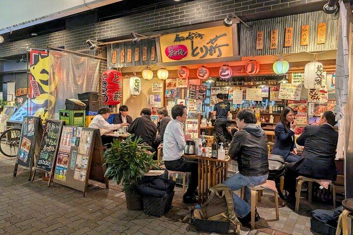 Autentico Izakaya Bar Hopping nel centro di Tokyo!