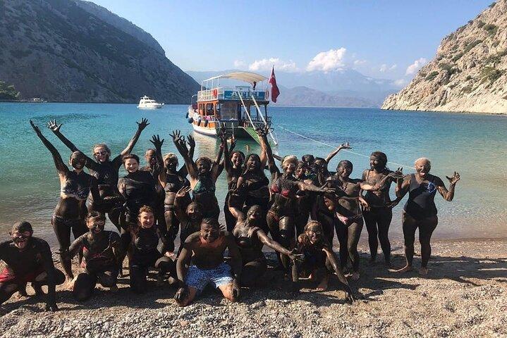 Porto Genoese Boat Trip & Mud Bath med frokost fra Antalya