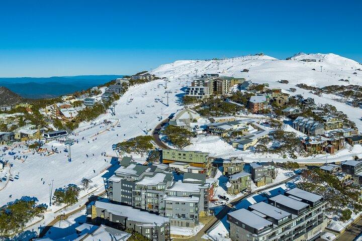 Mt Buller Getaway Day Trip : 毎日出発＆6時間雪の上で楽しむ