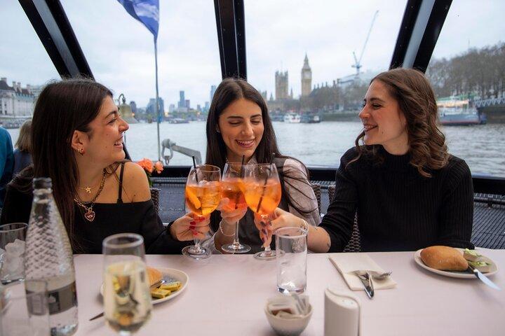 Lunch River Cruise on the Thames com 2 - Refeição