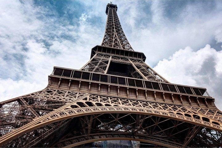 Eiffel Tower Access with Audio Guide & Summit Upgrade