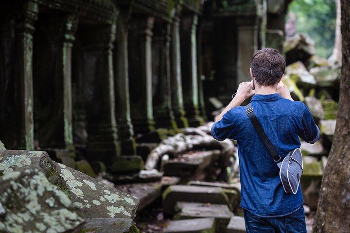 Explore Angkor Temple Tour with Private Vehicle & Tour Guide