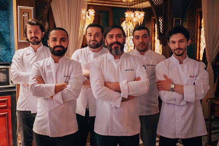 Step into Royalty : Private Dolmabahçe Palace & Ottoman Culinary