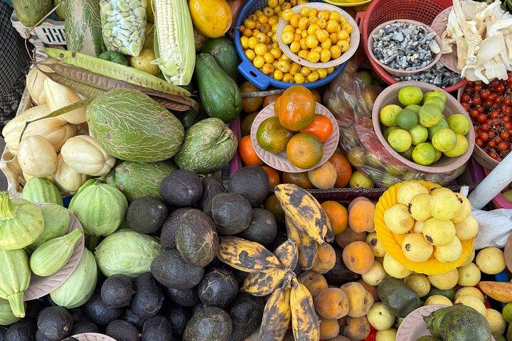本物のオアハカ文化の食べ物ツアー、地元の人のように食べる。
