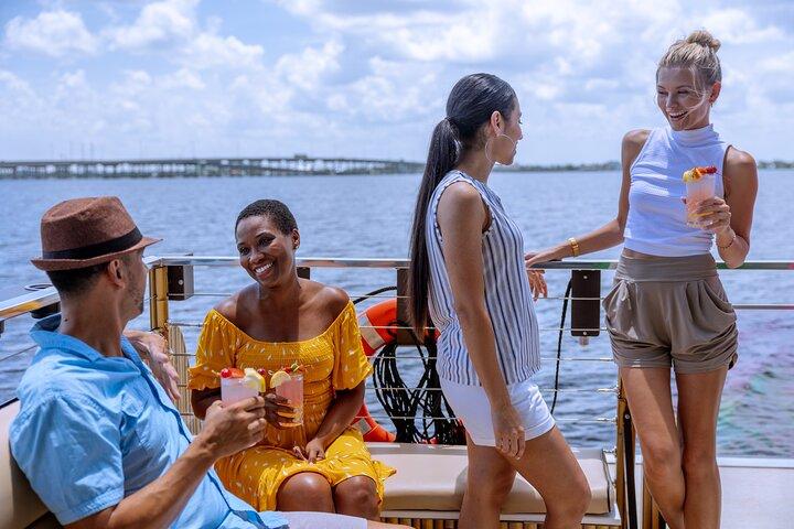 Tropical Tides Scenic Day Cruise - Öffentlich