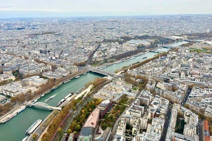 Eiffel Tower Entry with Audio Guide & Summit Upgrade