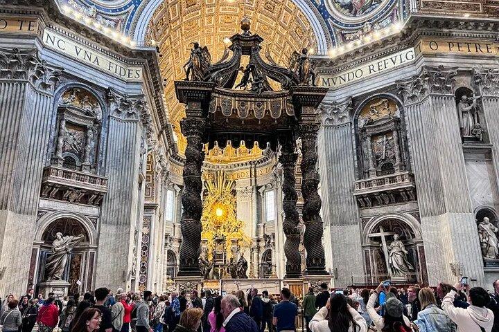 Vatican city: St. Peter's Basilica Priority Entry, Audio Guide