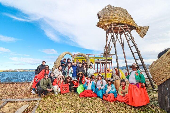 Tour di 3 ore alle isole galleggianti di Uros da Puno