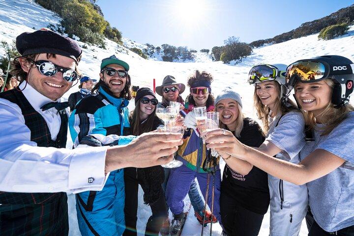 Mt Buller Getaway Day Trip : 毎日出発＆6時間雪の上で楽しむ