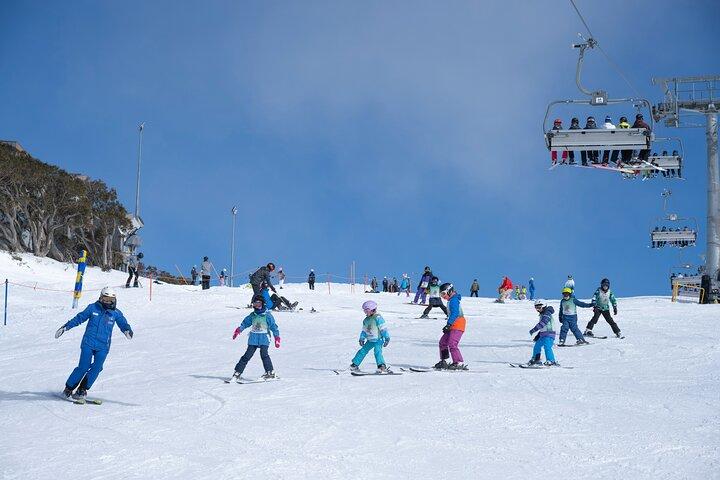 Mt Buller Getaway Day Trip : 毎日出発＆6時間雪の上で楽しむ
