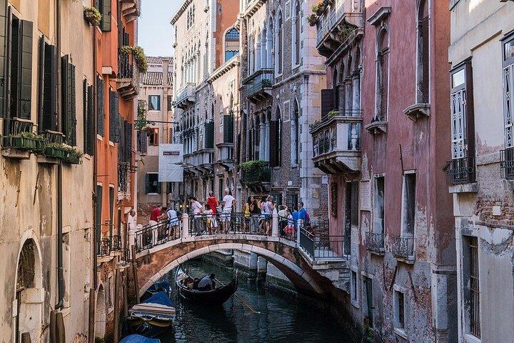 Visita guiada nocturna a Venecia