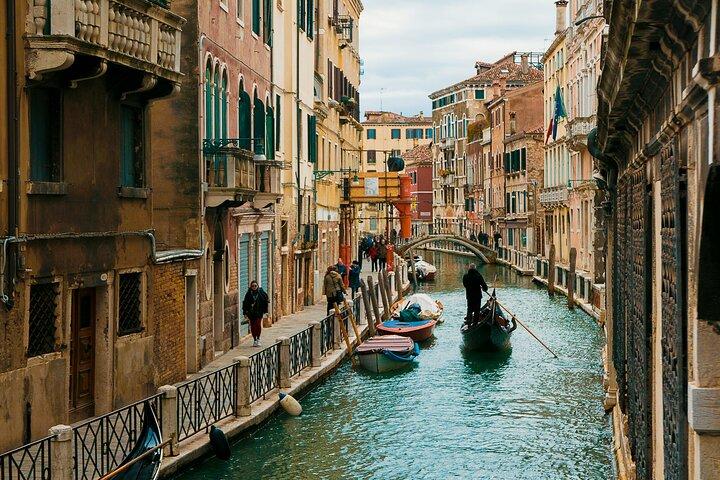 Excursão a pé em Veneza e Gondola Ride