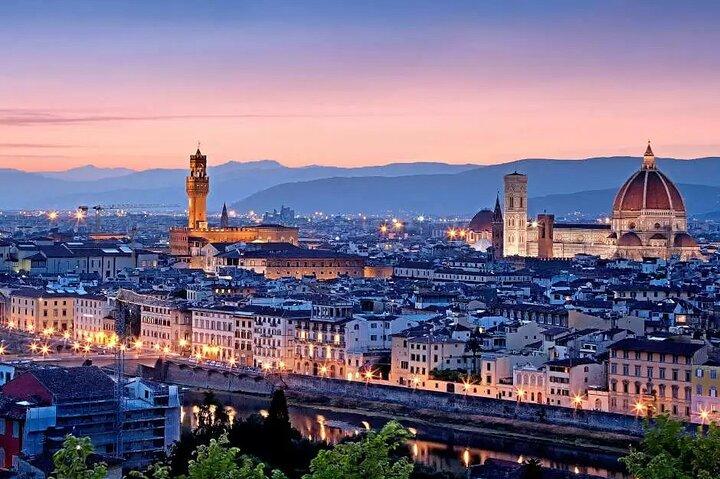 Private Golf Warenkorb Tour in Florenz