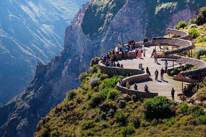 Paquete 2 días Puno Cañón del Colca Arequipa