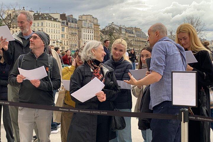 Notre-Dame Cathedral Exterior and Latin Quarter Guided Tour