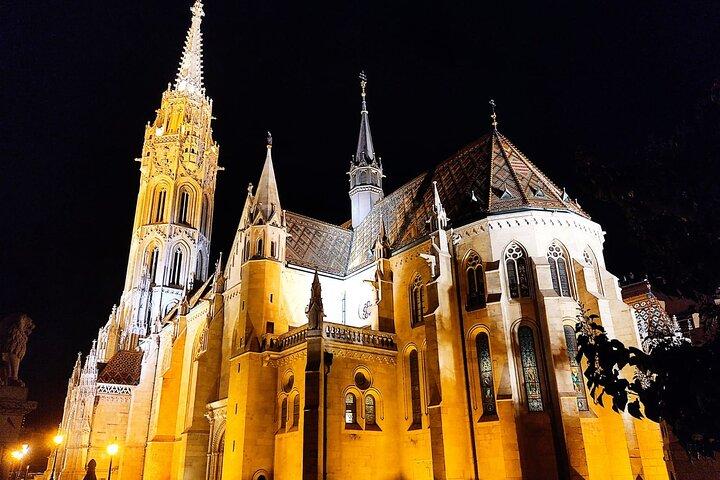 Visita guiada gratuita ao Castelo de Buda, em espanhol.