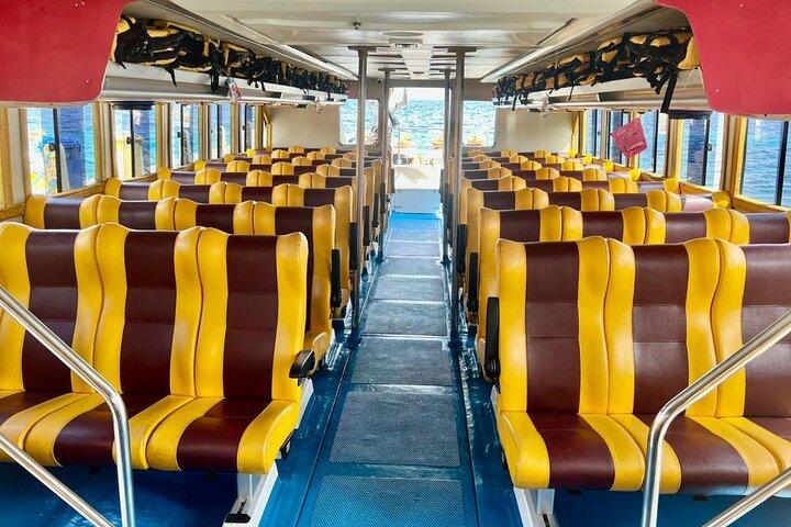 ヌサペニダ島またはギリT島からの片道チケットファストボート、エアー、ロンボク