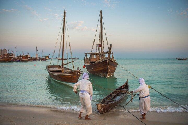 Luz da Lua no Golfo A Doha Dhow Cruise Adventure
