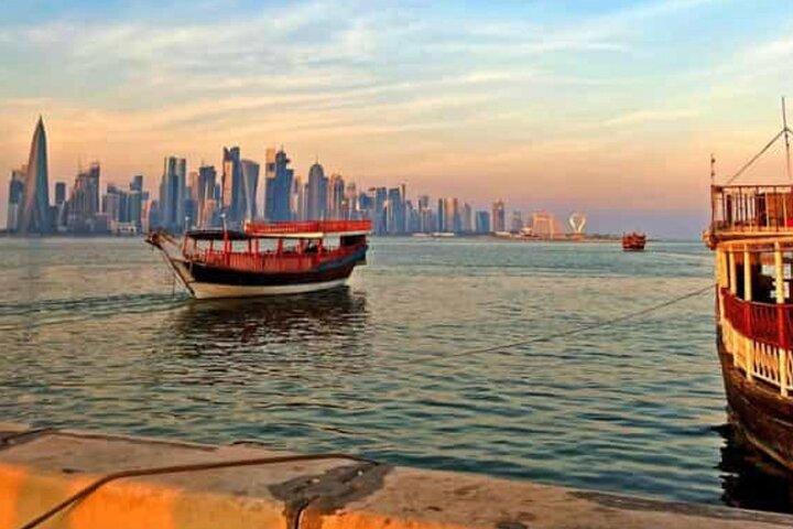 Luz da Lua no Golfo A Doha Dhow Cruise Adventure