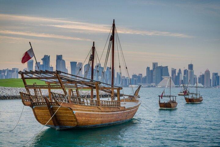 Luz da Lua no Golfo A Doha Dhow Cruise Adventure