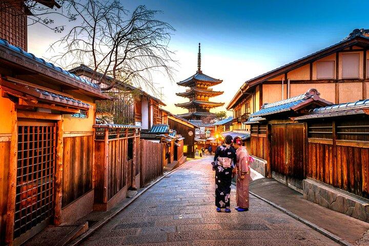 Excursion privée d'une journée personnalisable à Kyoto avec chauffeur Anglais