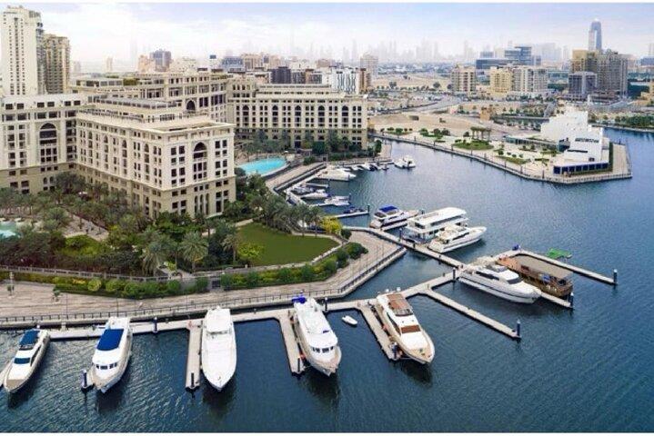 2 Hours Cruise from Al Jaddaf to Burj Khalifa and Water Canal