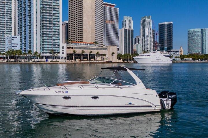 Explore Miami in Style: Private Boat Cruise with Captain