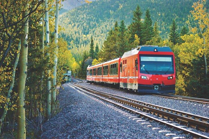プライベートパイクスピークCOG鉄道、マニトウ＆神々の庭