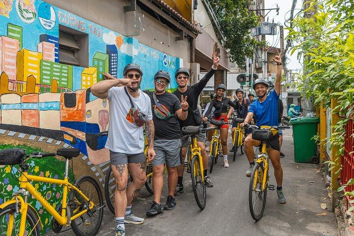 Saigon guidede cykeltur: Hidden Alleys, lokale markeder og kaffe
