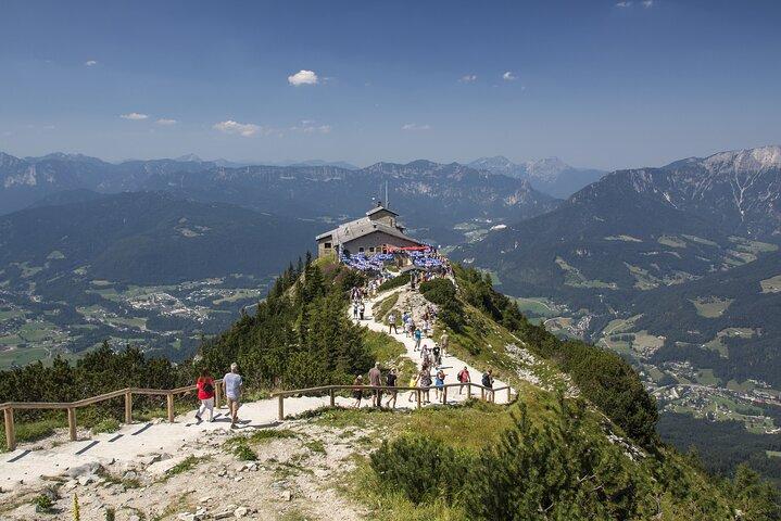 Private Eagles Nest & WWII Doku Center Tour incl. Tickets & Lunch
