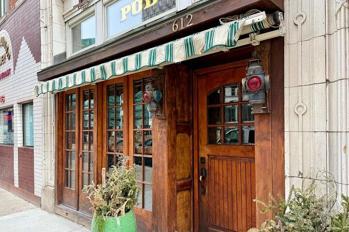 Tour gastronomico del centro di Detroit con 6 + degustazioni iconiche a Motor City