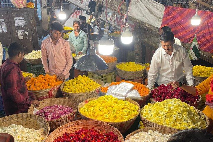 Excursão por Dharavi Slum em Mumbai: Histórias Contadas com Guia Local