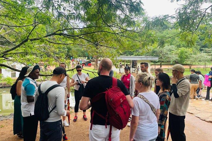 03 Tage Highlights von Sigiriya, Kandy, Nuwara Eliya, Ella & Udawalawe