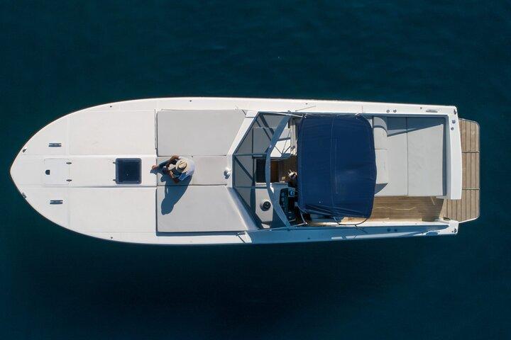 Private Amalfi Coast Yacht Tour from Sorrento, Positano & Capri