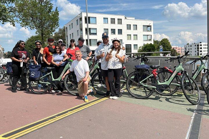 E-cykeltur, Amsterdams höjdpunkter och dolda pärlor