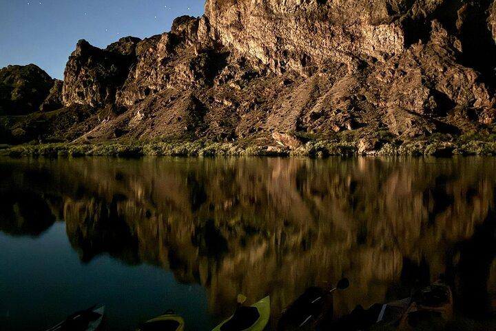 2 - Dia Hoover Dam Kayaking e Camping Tour com 6 fontes quentes