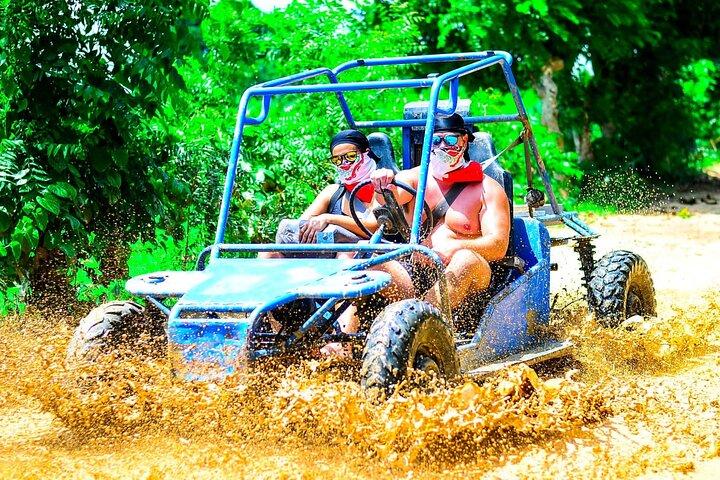 Família Buggy, ATV Quad Tours em torno de Macau Beach Punta Cana