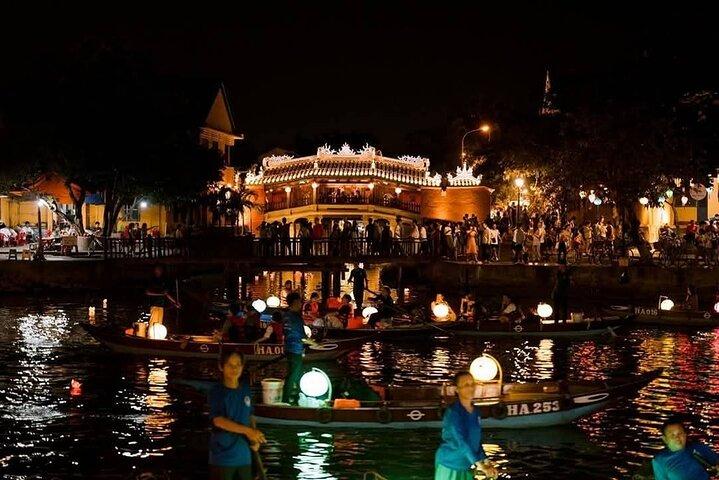 Visite des villages de la campagne de Hoi An et visite à pied de Hoi An avec promenade en bateau Sampan