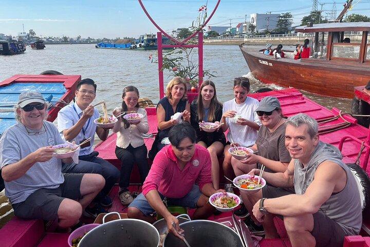 De Saigon: Excursão de um dia no Mekong com o mercado flutuante e os túneis de Cu Chi