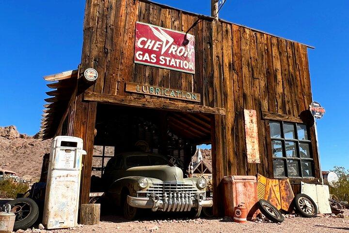 Small Group Pioneer Saloon, Nelson Ghost Town, 7 Magic Mountains