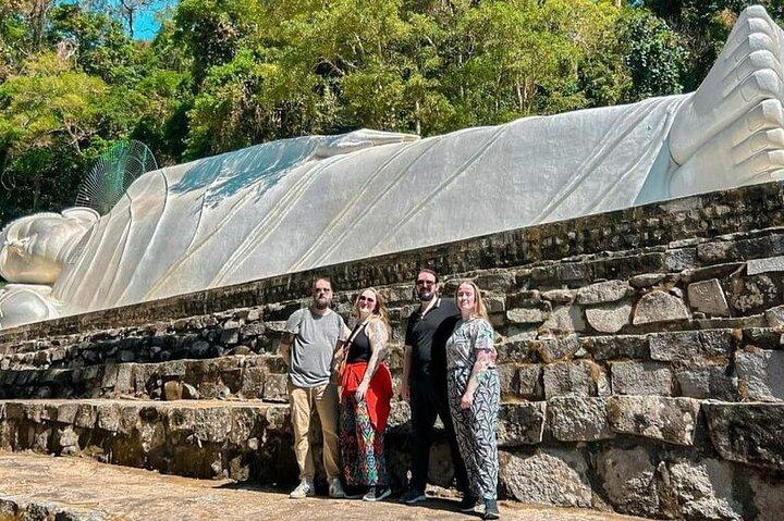 Entdecken Sie Phan Thiet: Ta Cu Mountain, Cham Tower & Liegender Buddha
