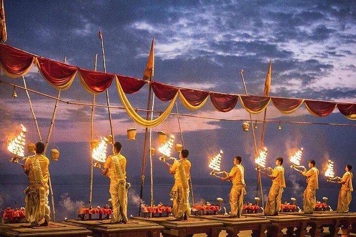 Varanasi: Volledige dag Varanasi Tour met Sarnath bezoek