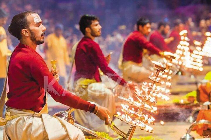 Varanasi : Excursion d'une journée complète à Varanasi avec visite Sarnath
