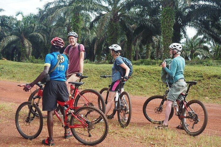 Eintägige Fahrradsafari Kampala und Gabba