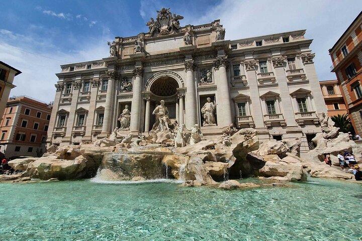 Roma : Recorrido por la Fontana di Trevi y sus secretos subterráneos + Ebook