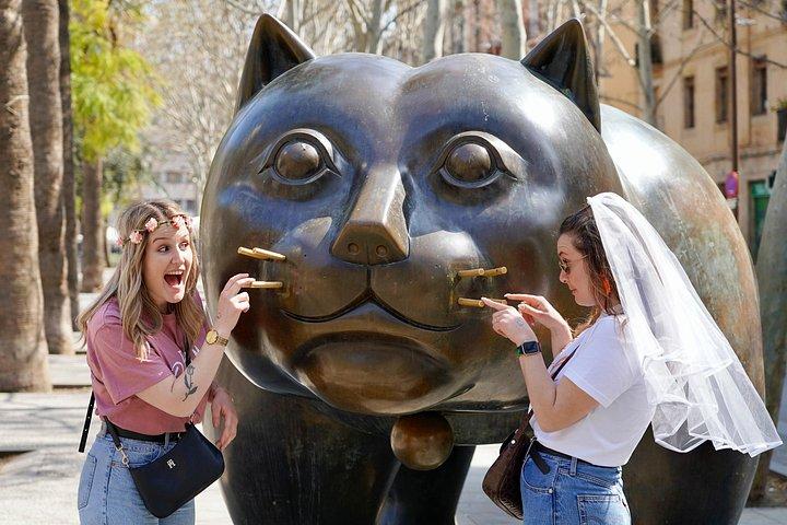 オールインワン！バルセロナの古代中心部のガイド兼写真家