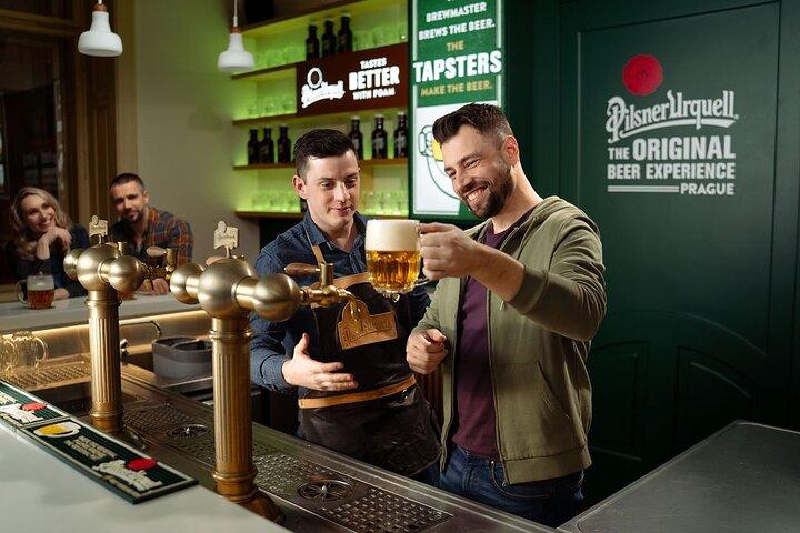 Prag ölhällningskurs på Pilsner Urquell